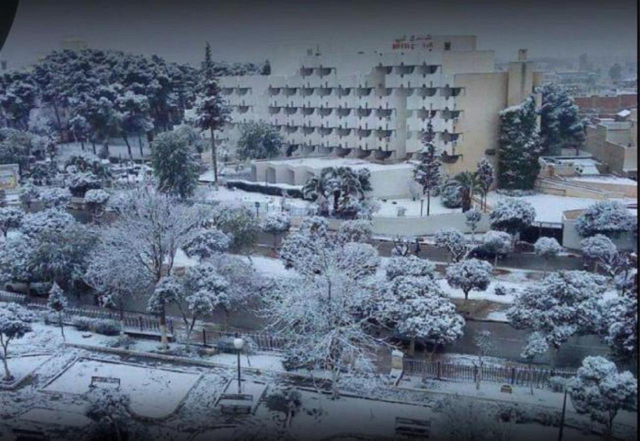 Hotel Chelia Batna Exterior foto