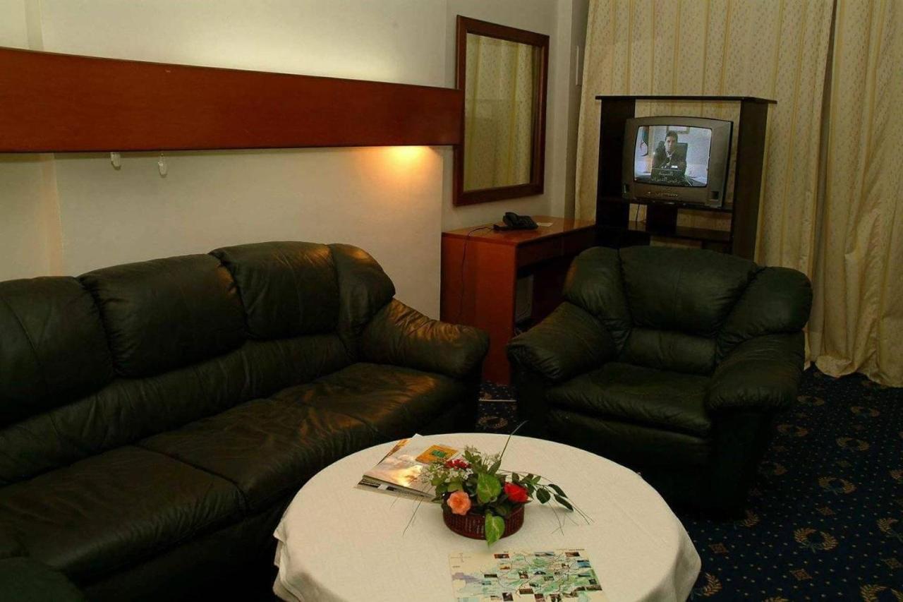 Hotel Chelia Batna Exterior foto