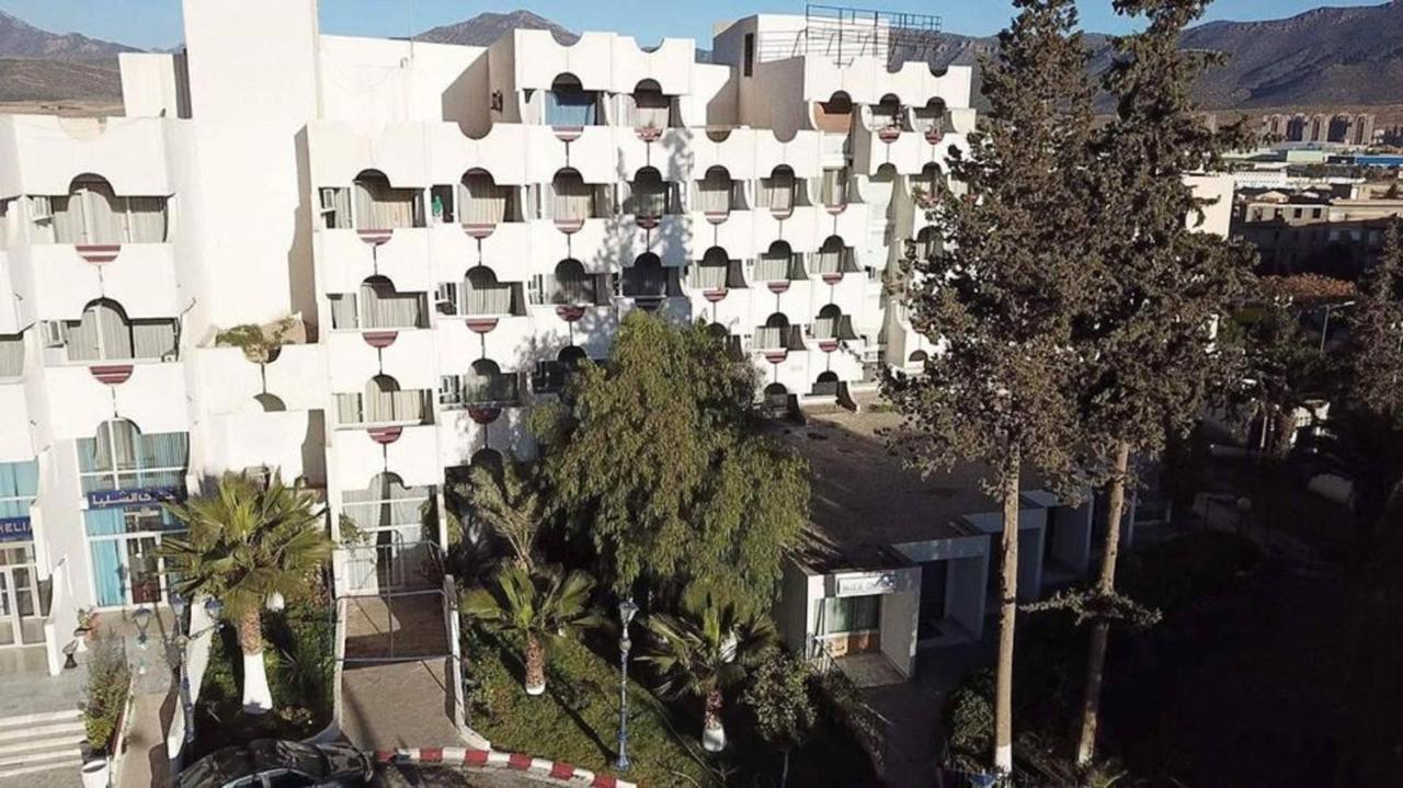 Hotel Chelia Batna Exterior foto